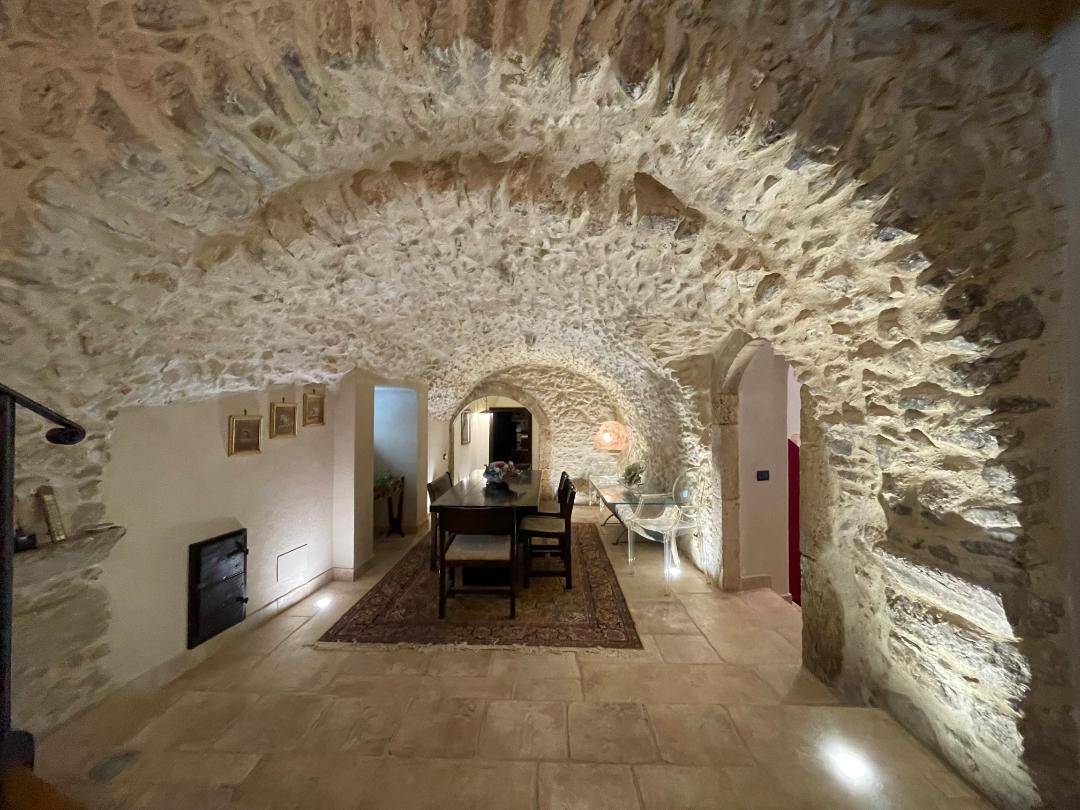 Casa Cielo Terra in vendita a Prata d'Ansidonia, Tussio
