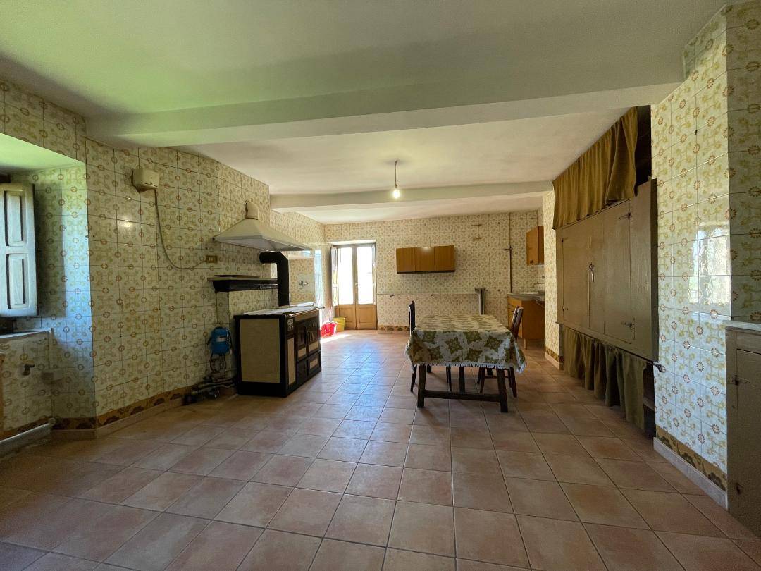 Rustico o Casale in vendita a Montereale