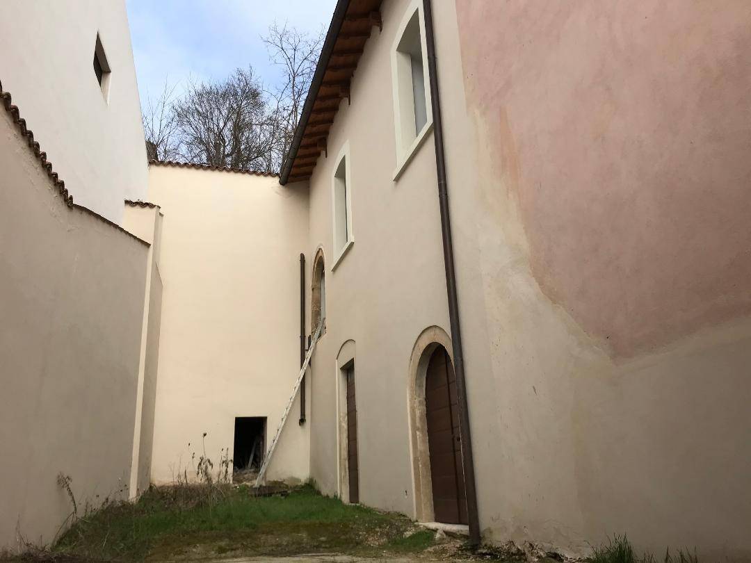 Casa Cielo Terra in vendita a Villa Sant'Angelo, Villa Sant'Angelo