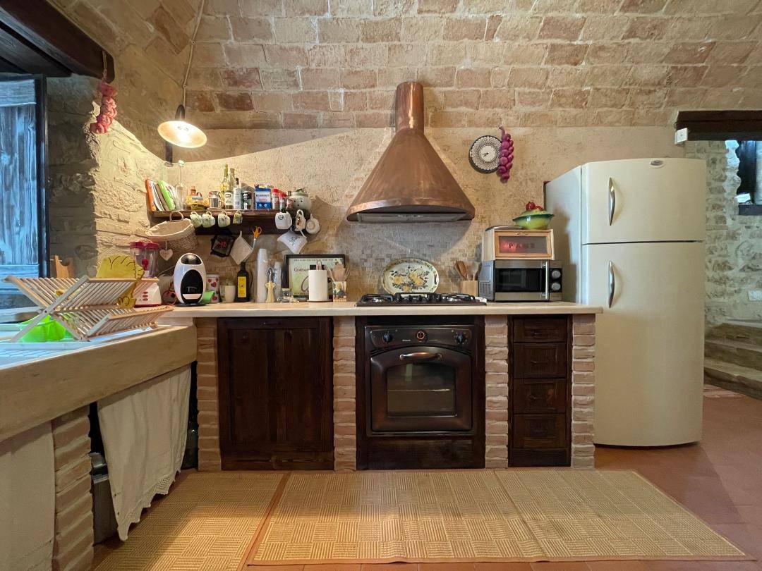 Casa Cielo Terra in vendita a Ofena, Cappuccini