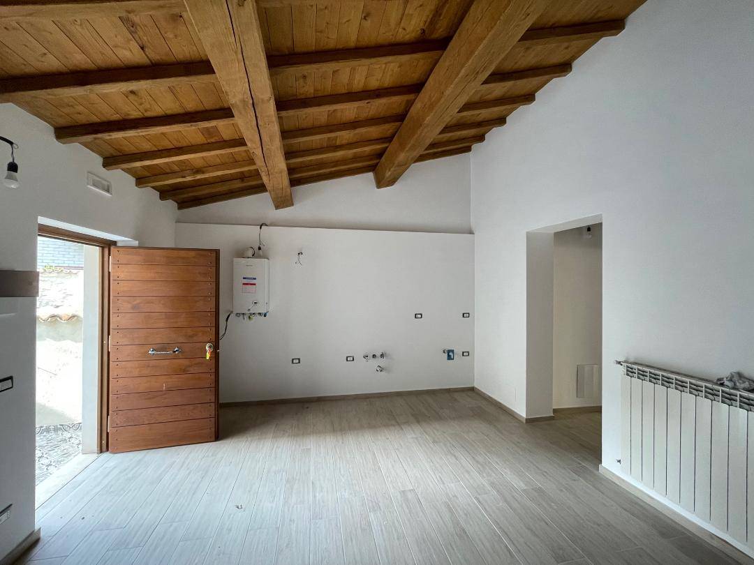 Casa Cielo Terra in vendita a Prata d'Ansidonia, Tussio