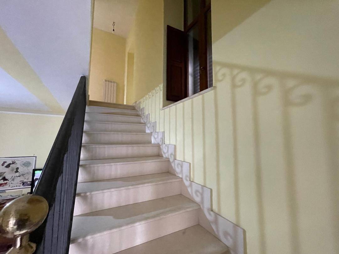 Casa Cielo Terra in vendita a Barisciano, Villa di Mezzo