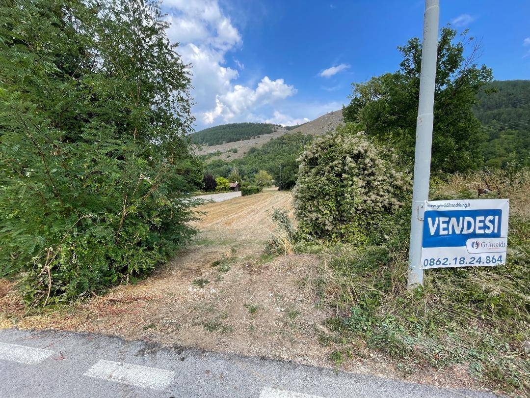 Terreno edificabile in vendita a Ocre, Valle