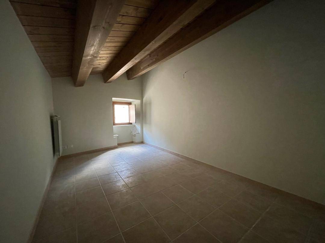 Casa Cielo Terra in vendita a Fontecchio, San Pio