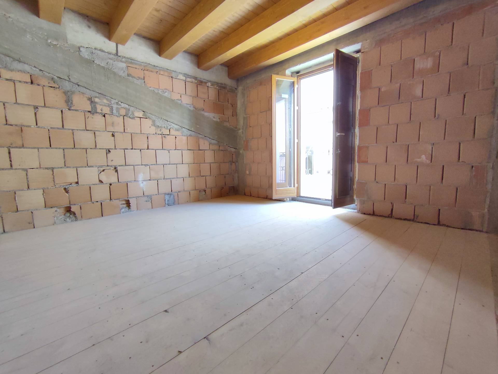 Casa Cielo Terra in vendita a L'Aquila, Paganica