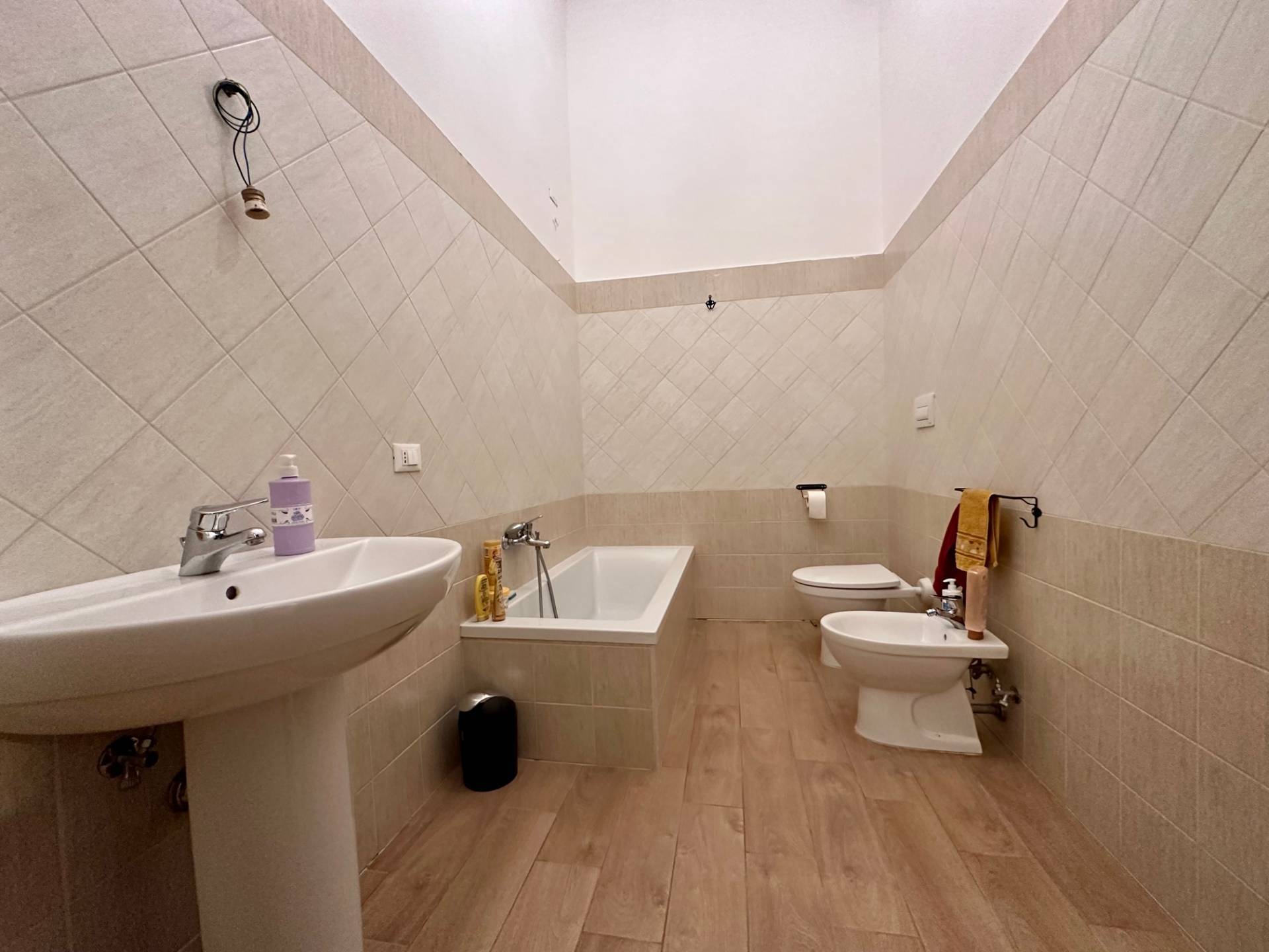 Appartamento in vendita a Ofena