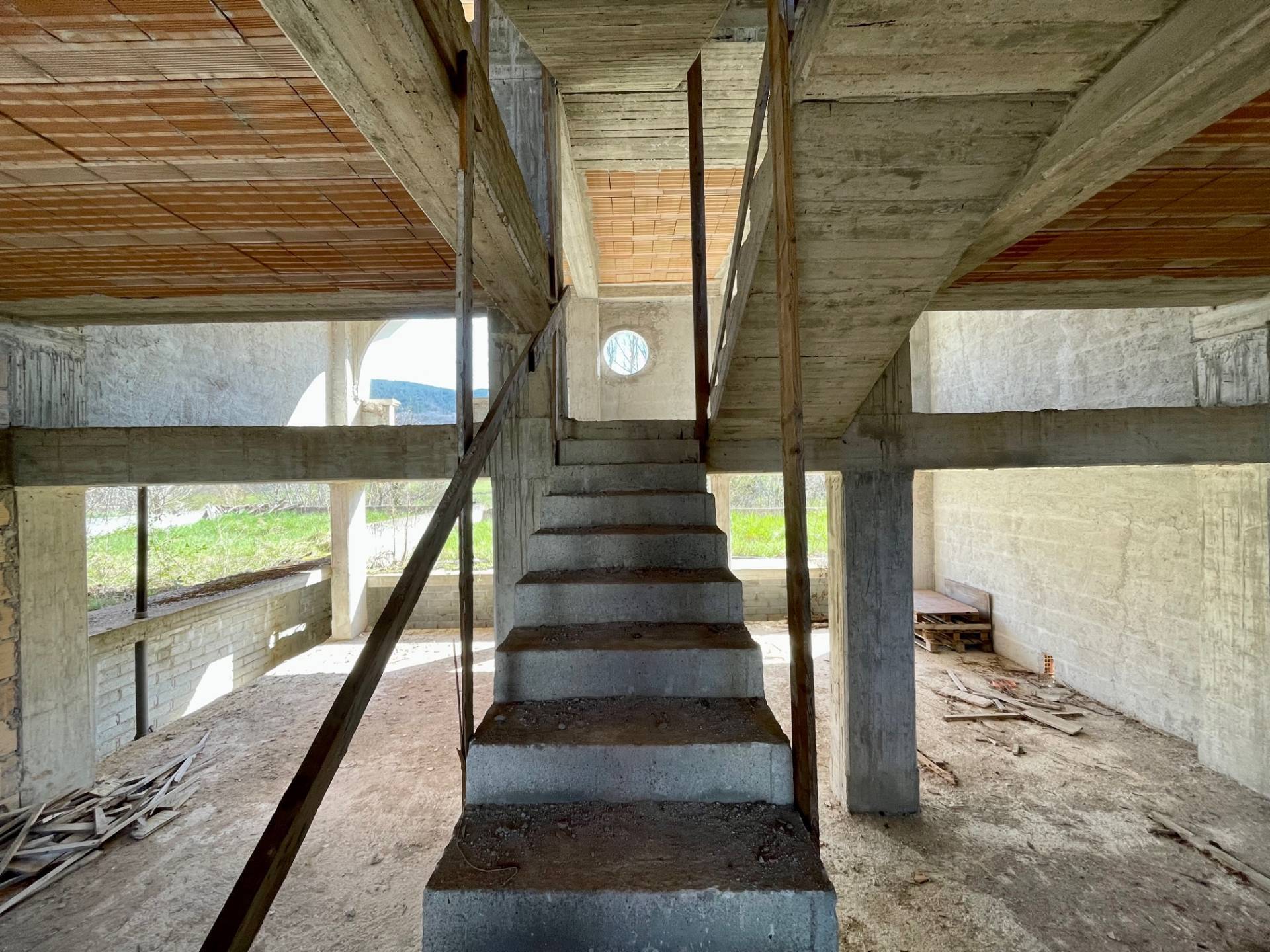 Villette a schiera in vendita a L'Aquila, Tempera