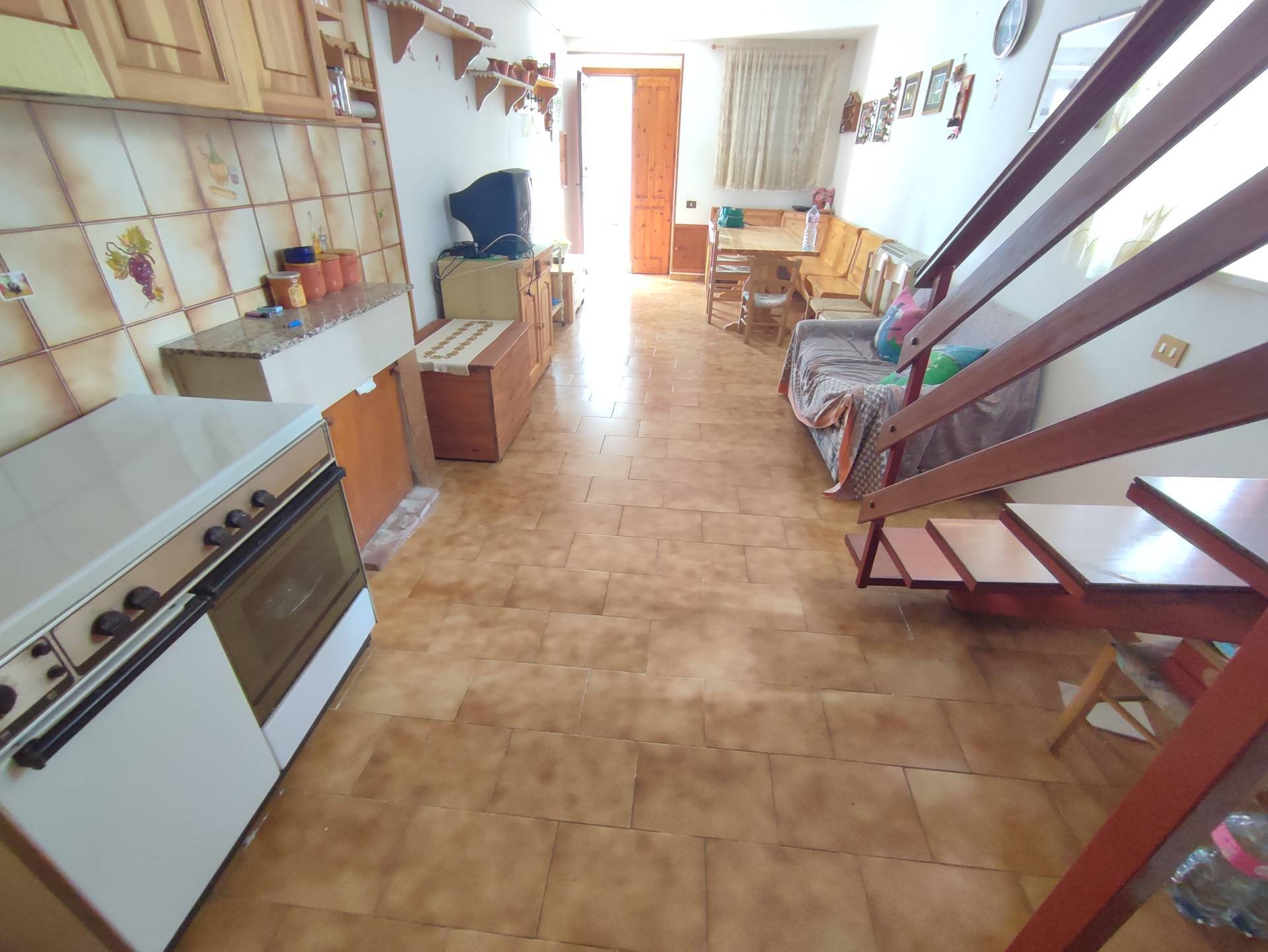 Casa Cielo Terra in vendita a L'Aquila, Arischia