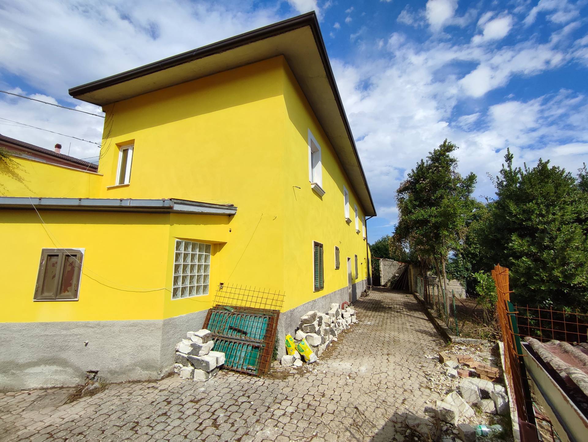 Villa Singola in vendita a Tornimparte, Pi la Costa
