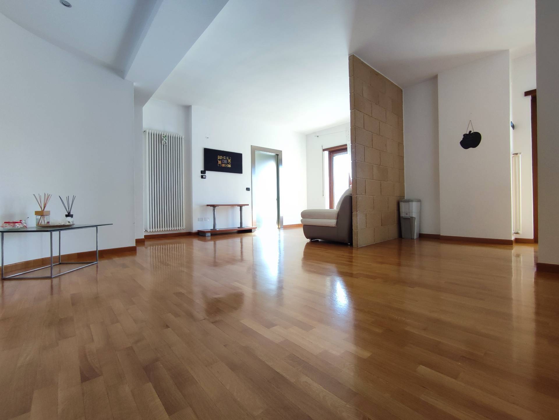 Appartamento in vendita a L'Aquila, Pettino