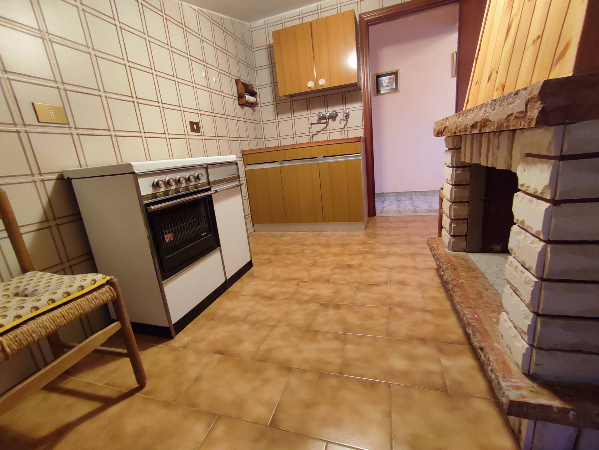 Casa Cielo Terra in vendita a Barete, Basanello