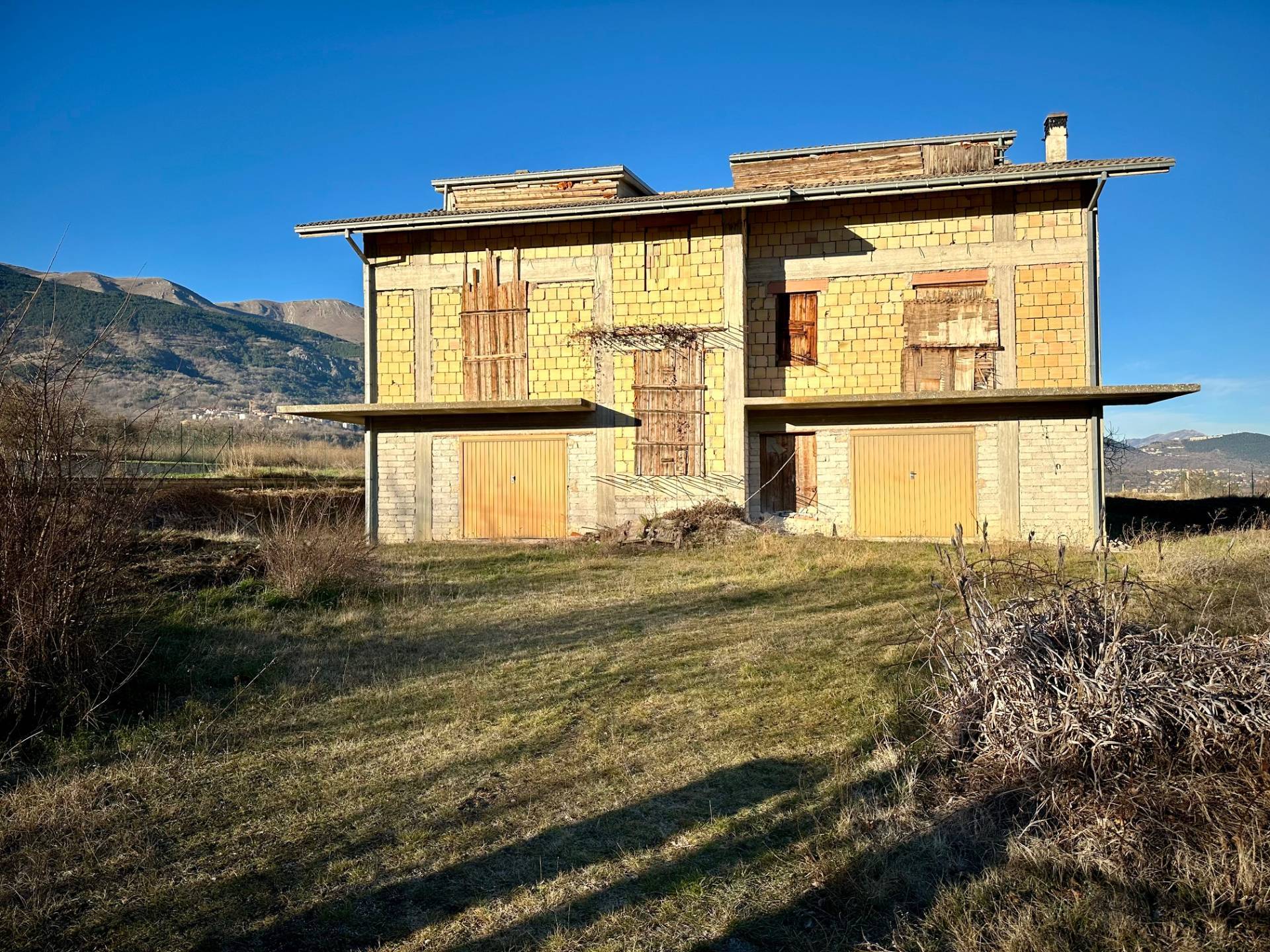 Villa Singola in vendita a Ocre, Cavalletto