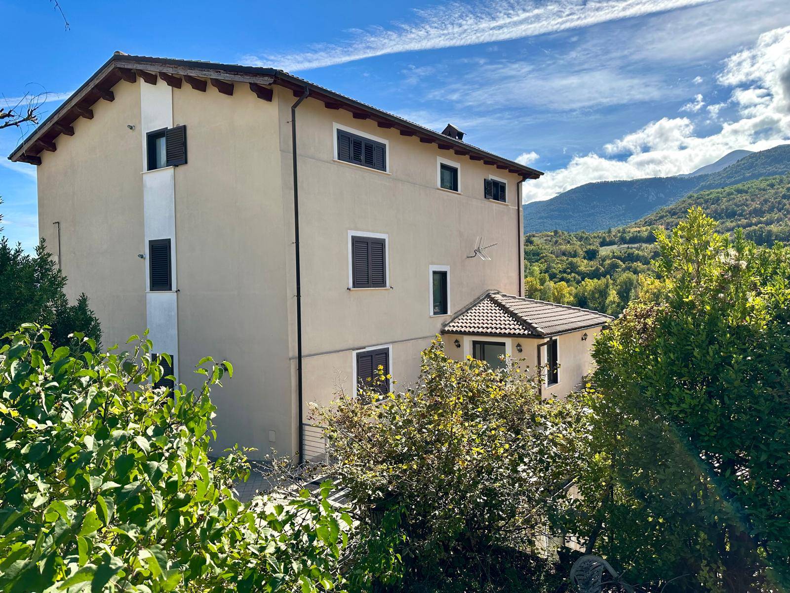 Casa singola in vendita a L'Aquila, Centro storico