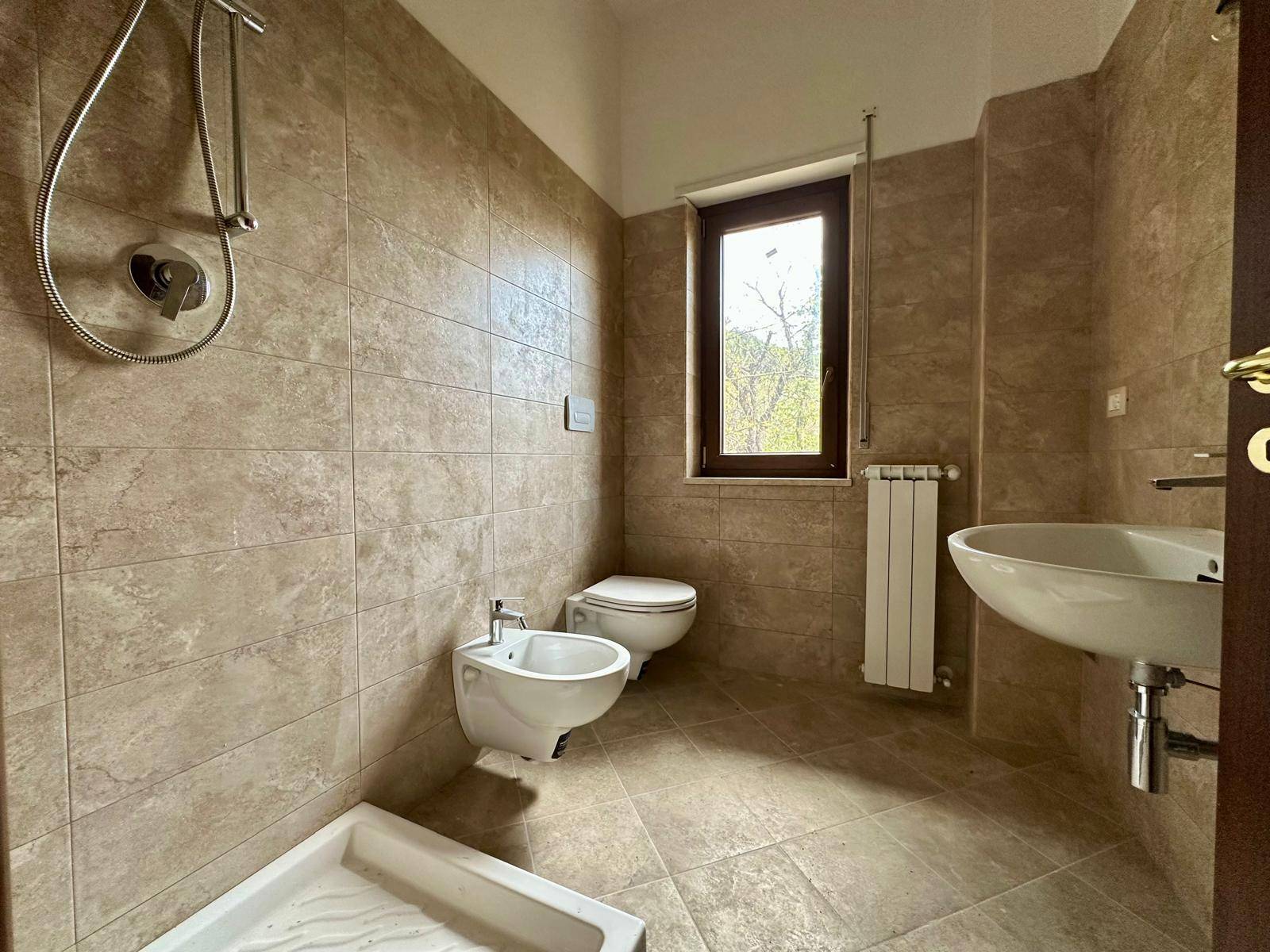 Villa Bifamiliare in vendita a Caporciano