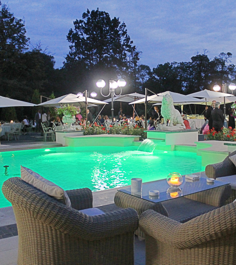 Locale commerciale in vendita a L'Aquila, Centro storico