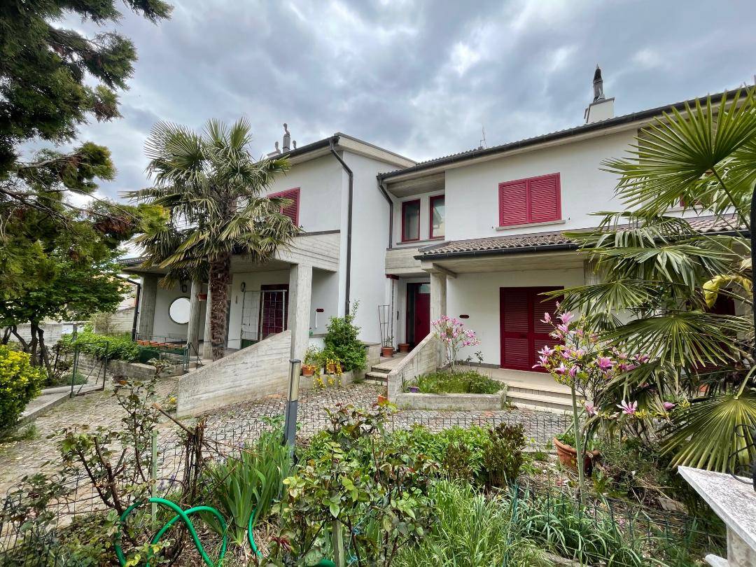 Villa Singola in vendita a L'Aquila, Filetto