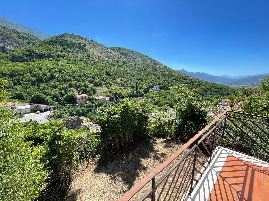 Casa Cielo Terra in vendita a Ofena