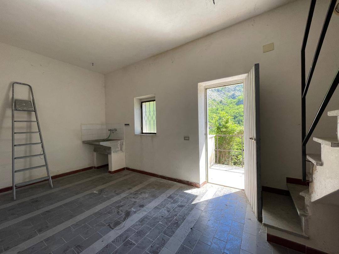 Casa Cielo Terra in vendita a Ofena