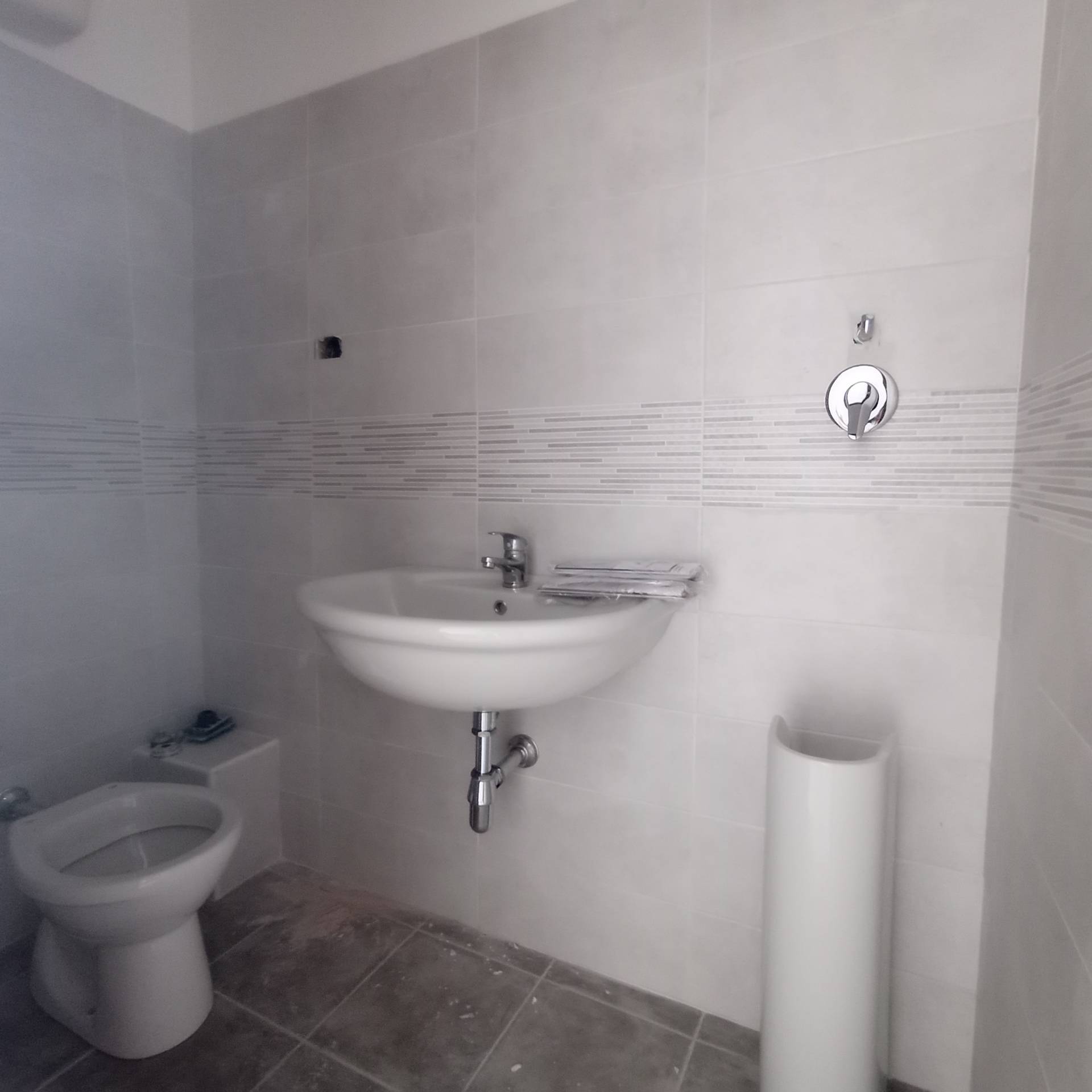 Attivit commerciale in vendita a L'Aquila, Paganica - Tempera