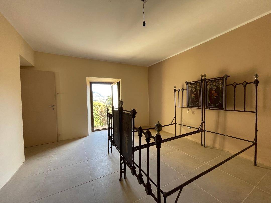 Casa Cielo Terra in vendita a Fagnano Alto, Frascara