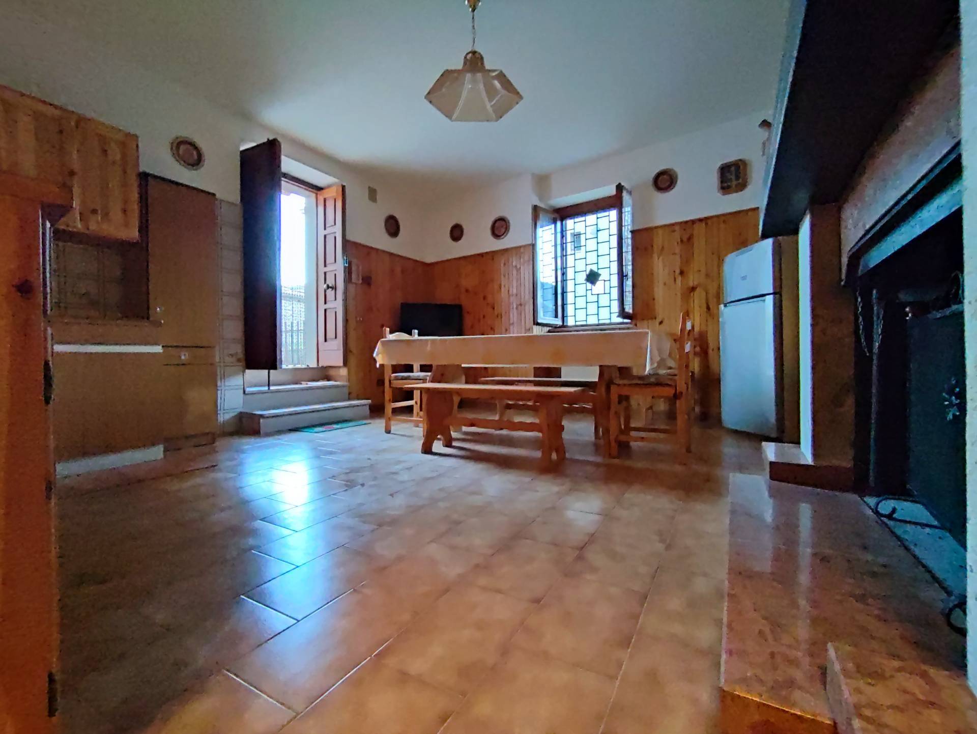 Casa Cielo Terra in vendita a Barete, Basanello