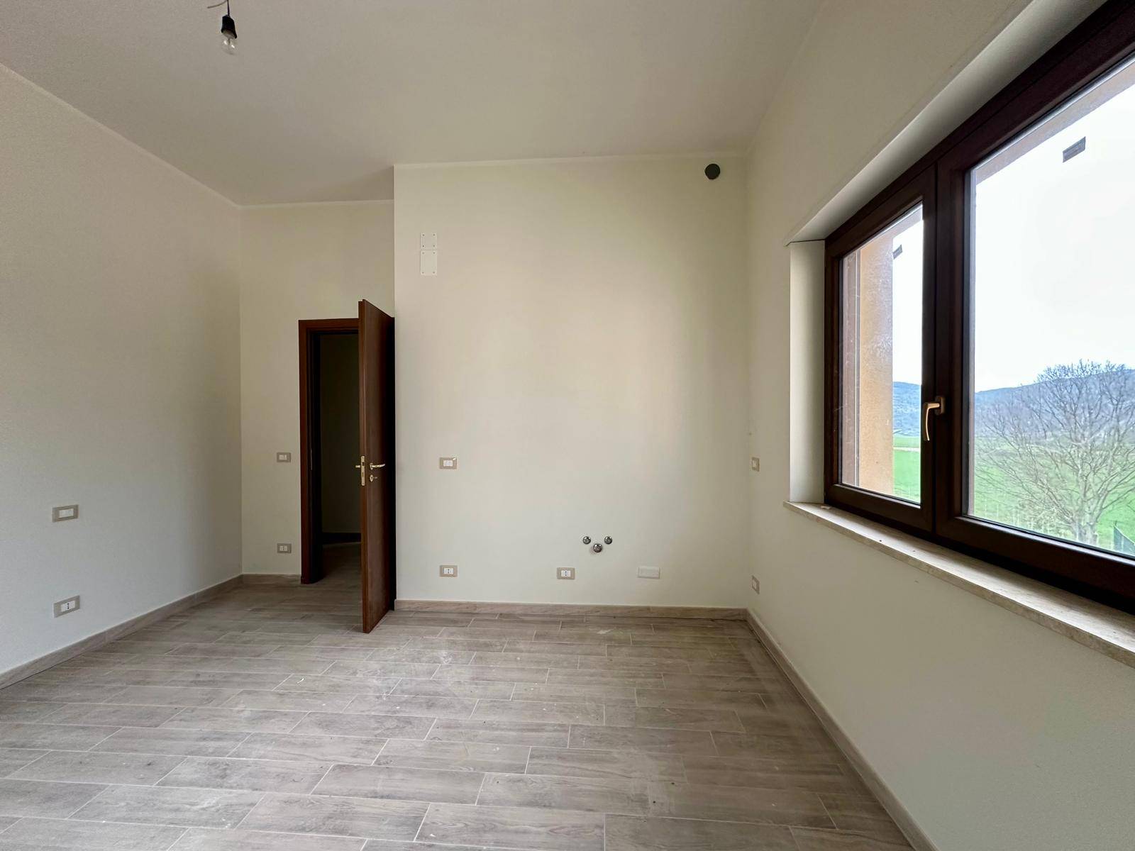 Villa Bifamiliare in vendita a Caporciano