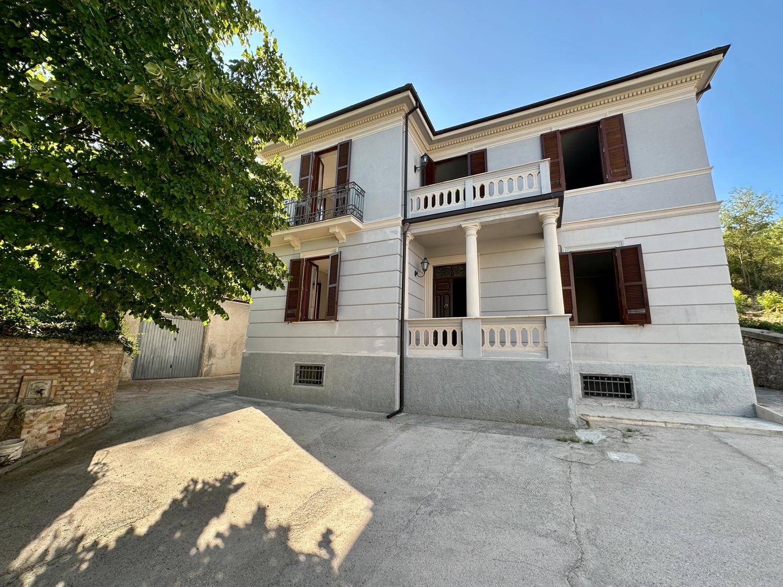 Villa Singola in vendita a Pescina