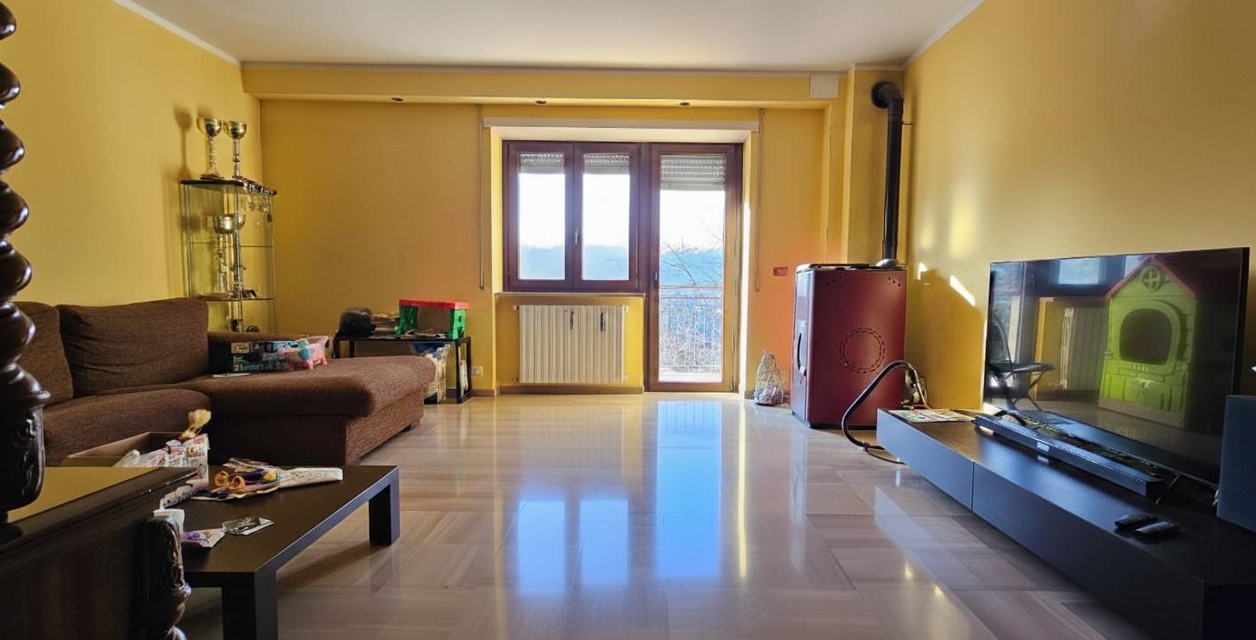 Villa Bifamiliare in vendita a L'Aquila, Poggio di Roio