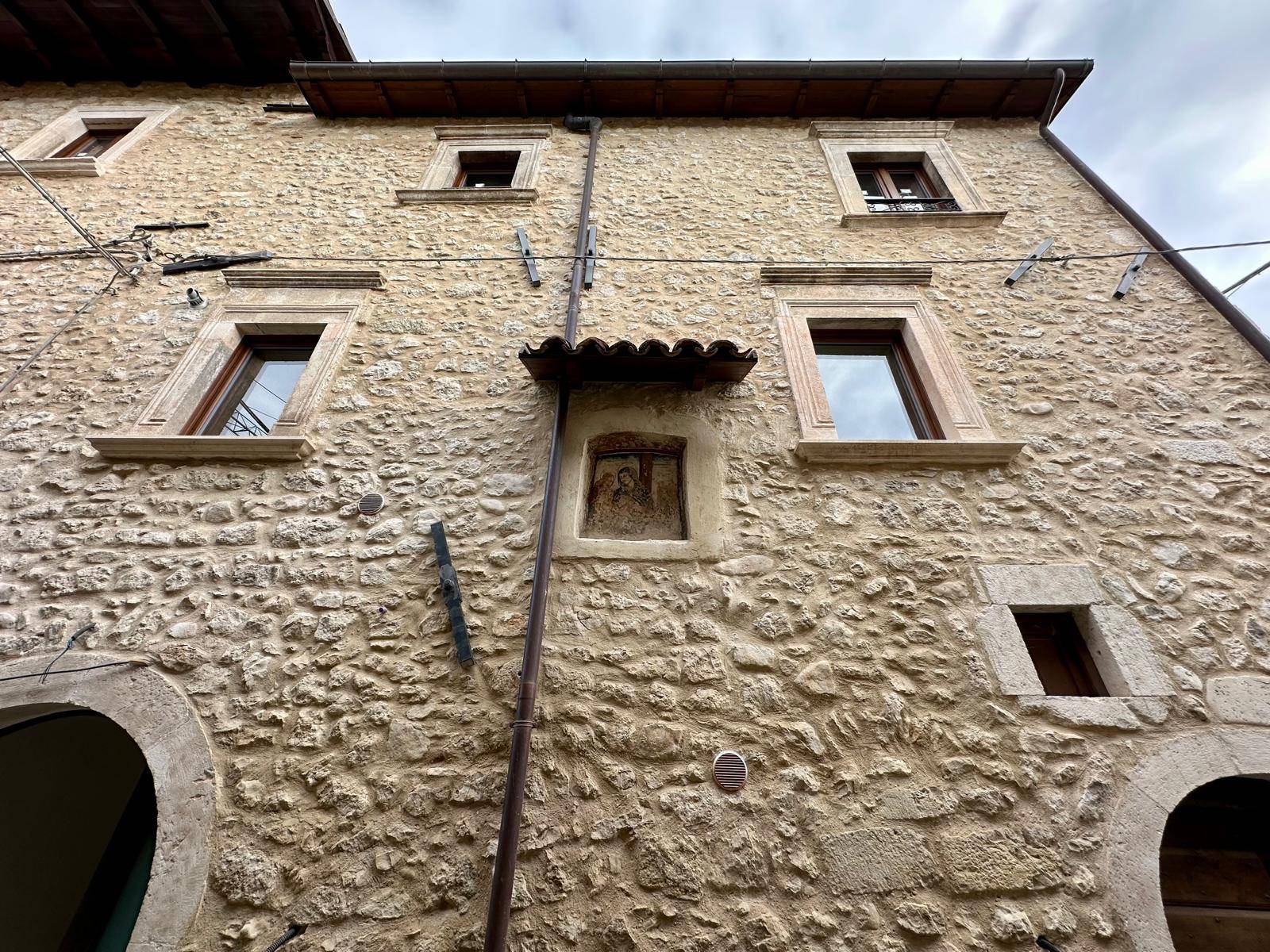 Appartamento in vendita a Prata d'Ansidonia, Prata D'Ansidonia