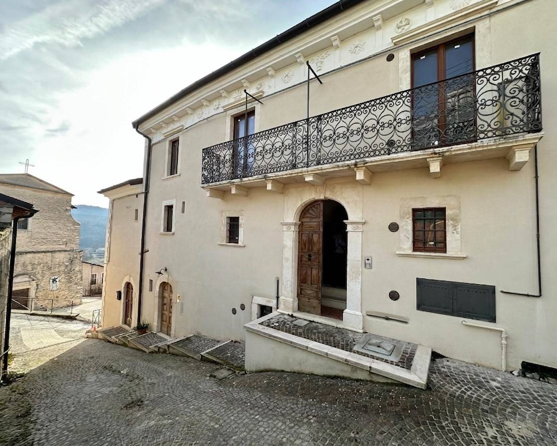 Appartamento in vendita a Prata d'Ansidonia, Prata D'Ansidonia