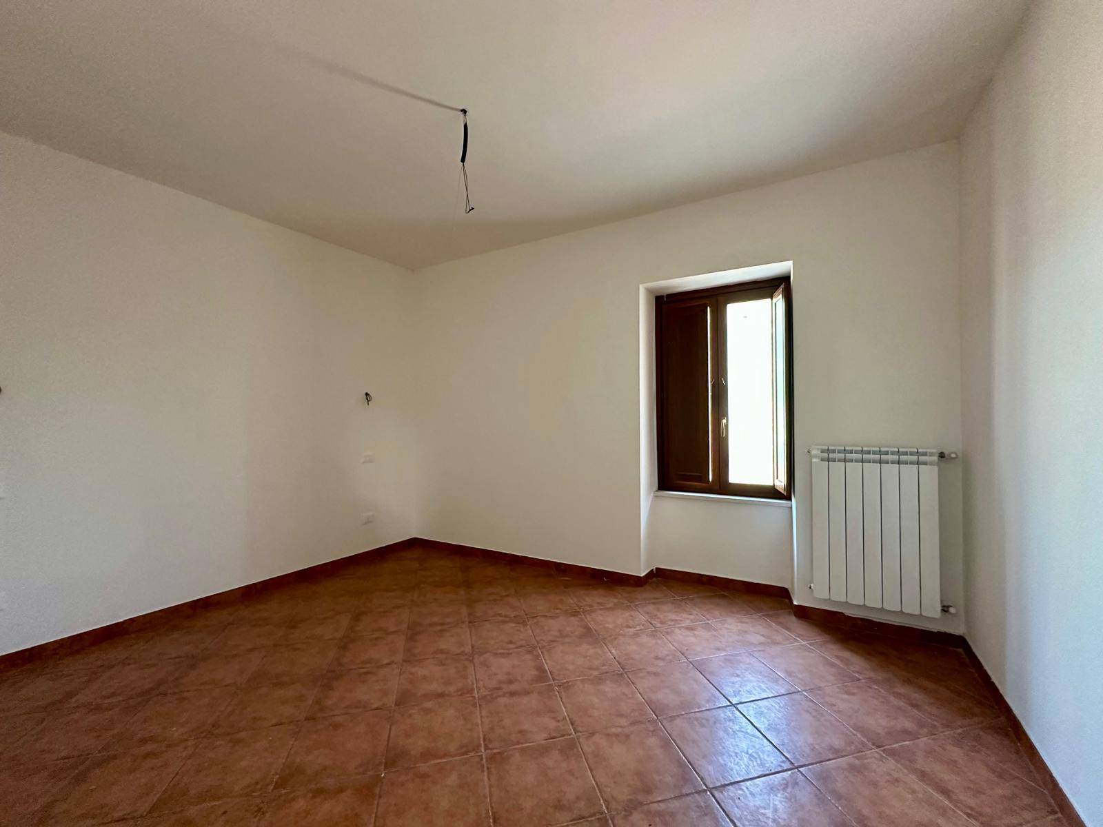 Appartamento in vendita a Prata d'Ansidonia, Prata D'Ansidonia