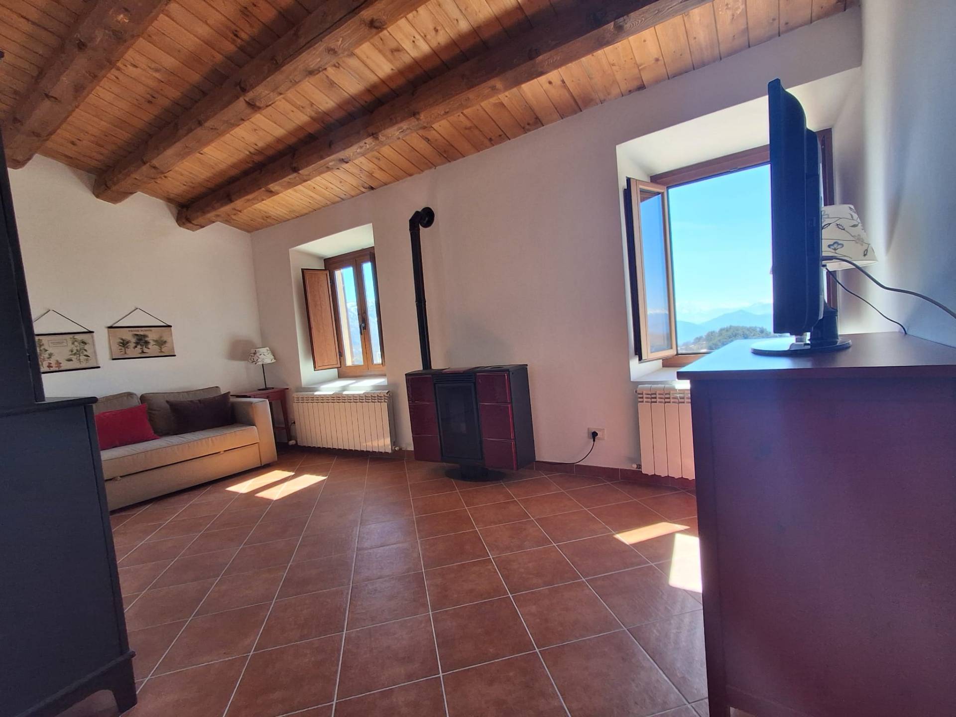 Appartamento in vendita a Castel del Monte