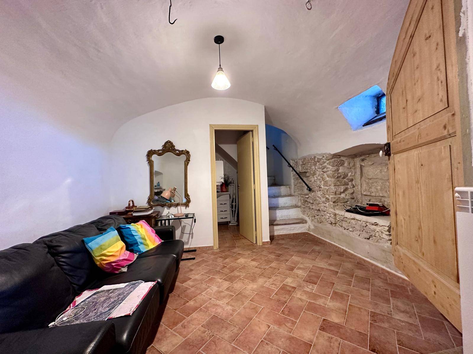 Casa Cielo Terra in vendita a Navelli