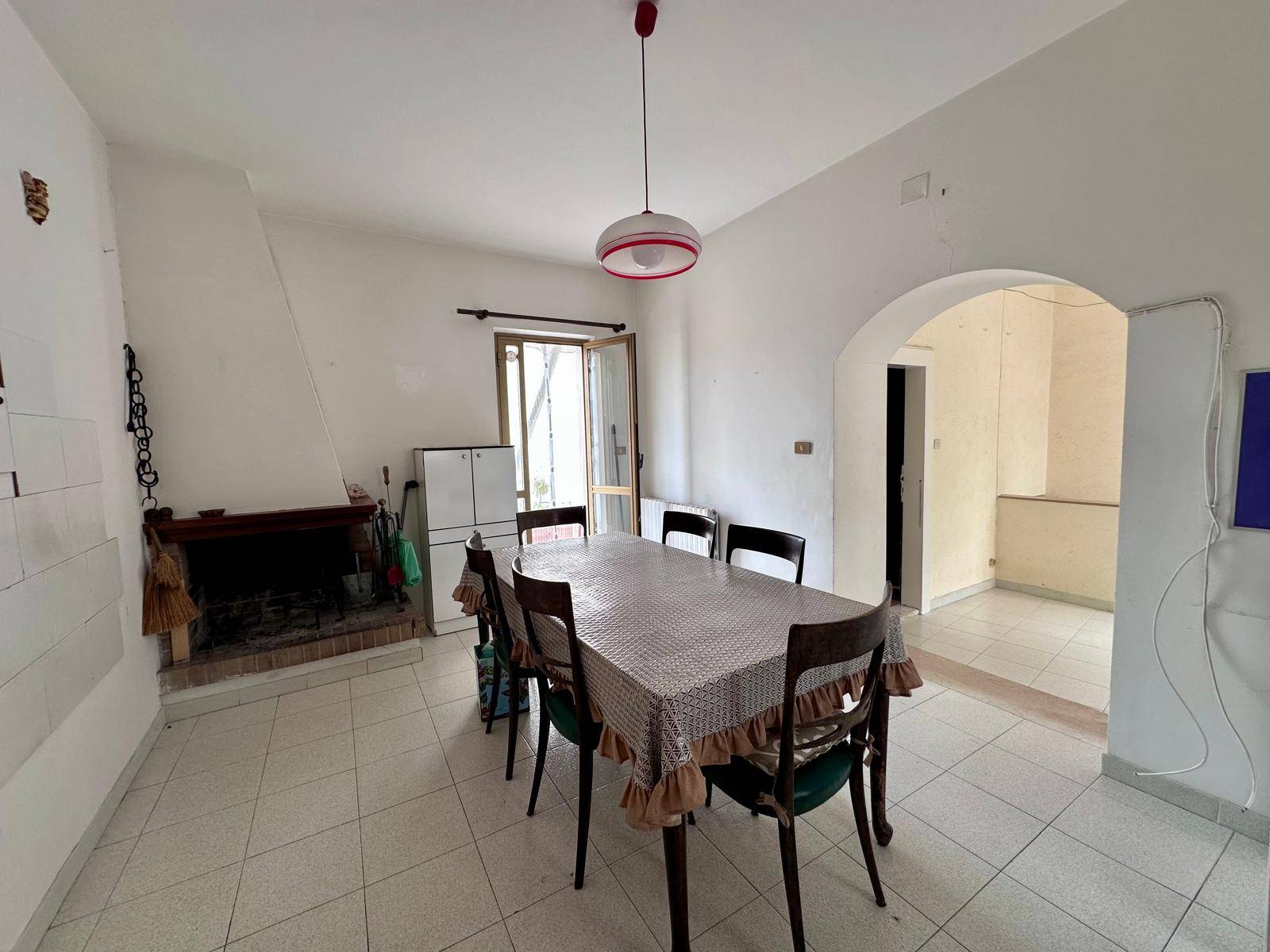 Casa Cielo Terra in vendita a Capestrano