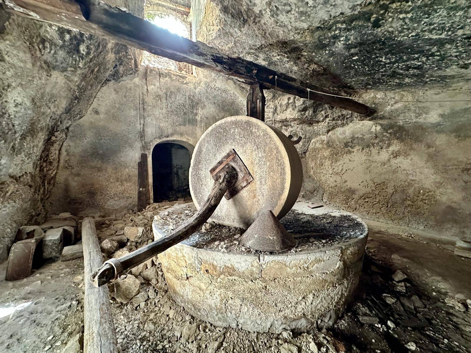 Rustico o Casale in vendita a Capestrano