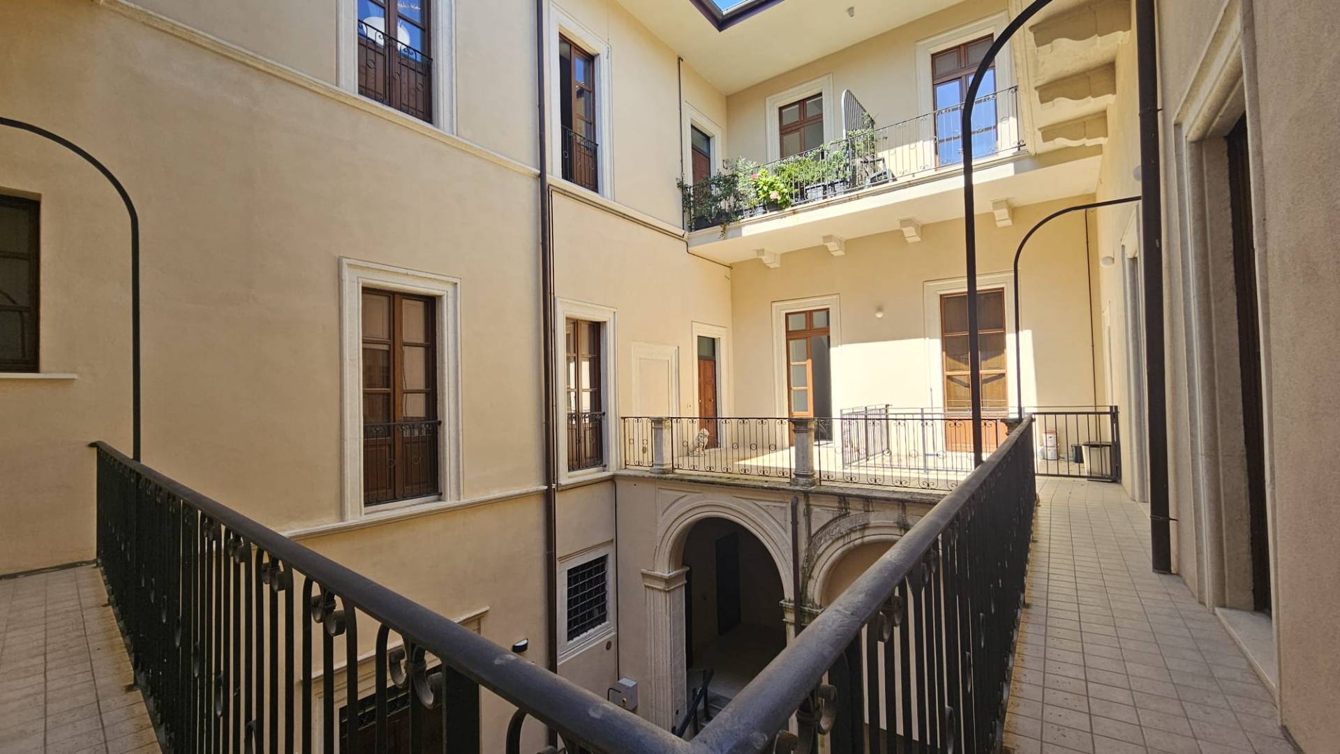 Appartamento in vendita a L'Aquila, Centro storico