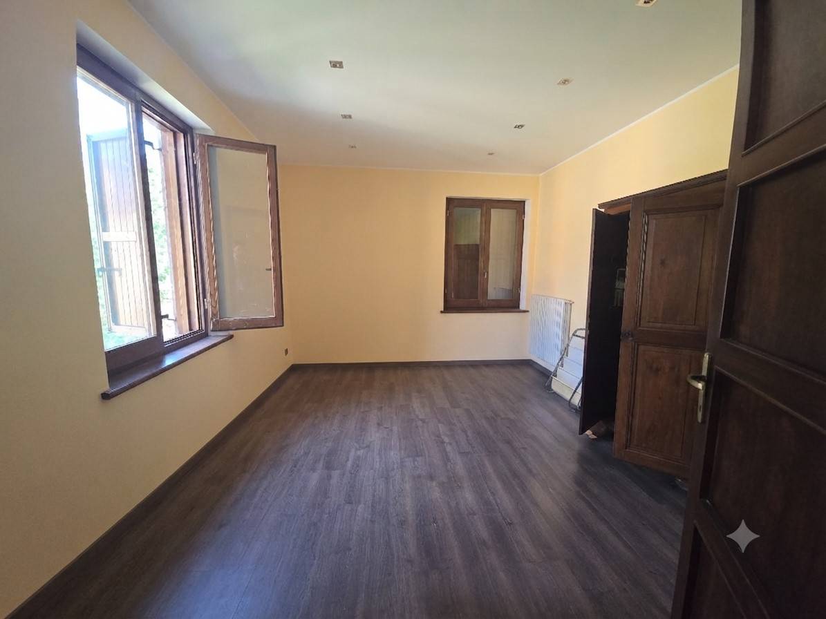 Appartamento in vendita a Pizzoli, Marruci San Lorenzo di Pizzoli