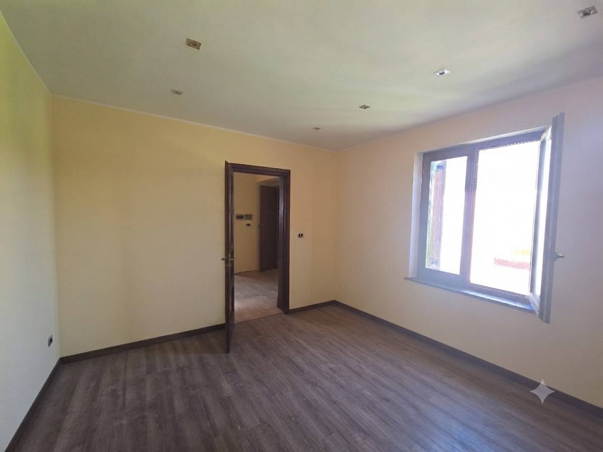 Appartamento in vendita a Pizzoli, Marruci San Lorenzo di Pizzoli
