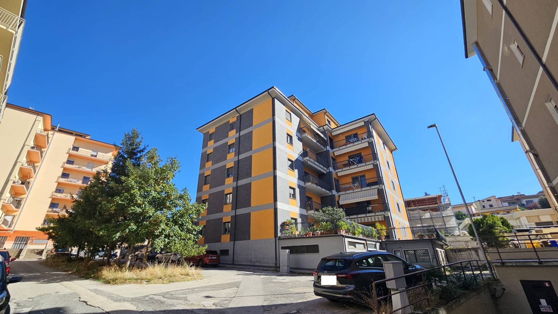 Appartamento in vendita a L'Aquila, S. Barbara