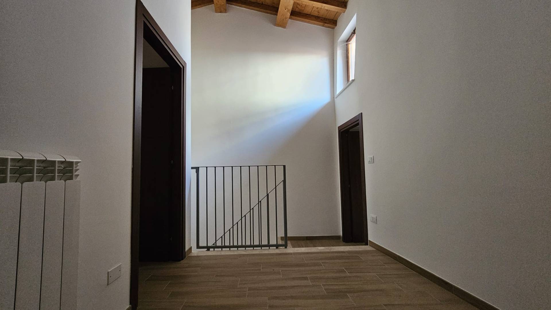 Casa Cielo Terra in vendita a Pizzoli, Pizzoli