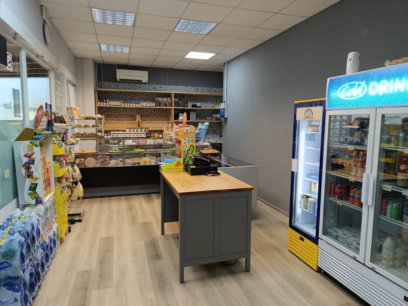 Attivit commerciale classe A4 a Negrar