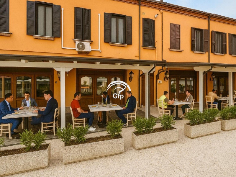 Locale commerciale classe A4 a Mantova
