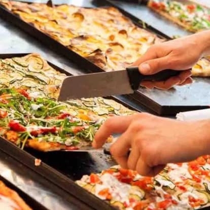 Locale commerciale classe A4 a Bardolino