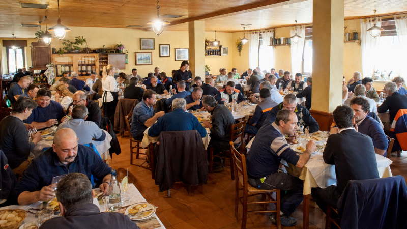Locale commerciale classe A4 a Sommacampagna