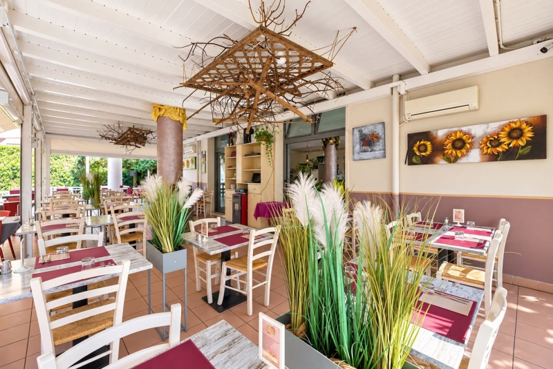 Locale commerciale classe A4 a Peschiera del Garda