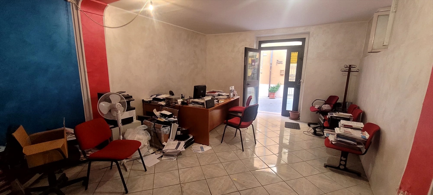 Locale commerciale in vendita in via roma 96, Guardiagrele
