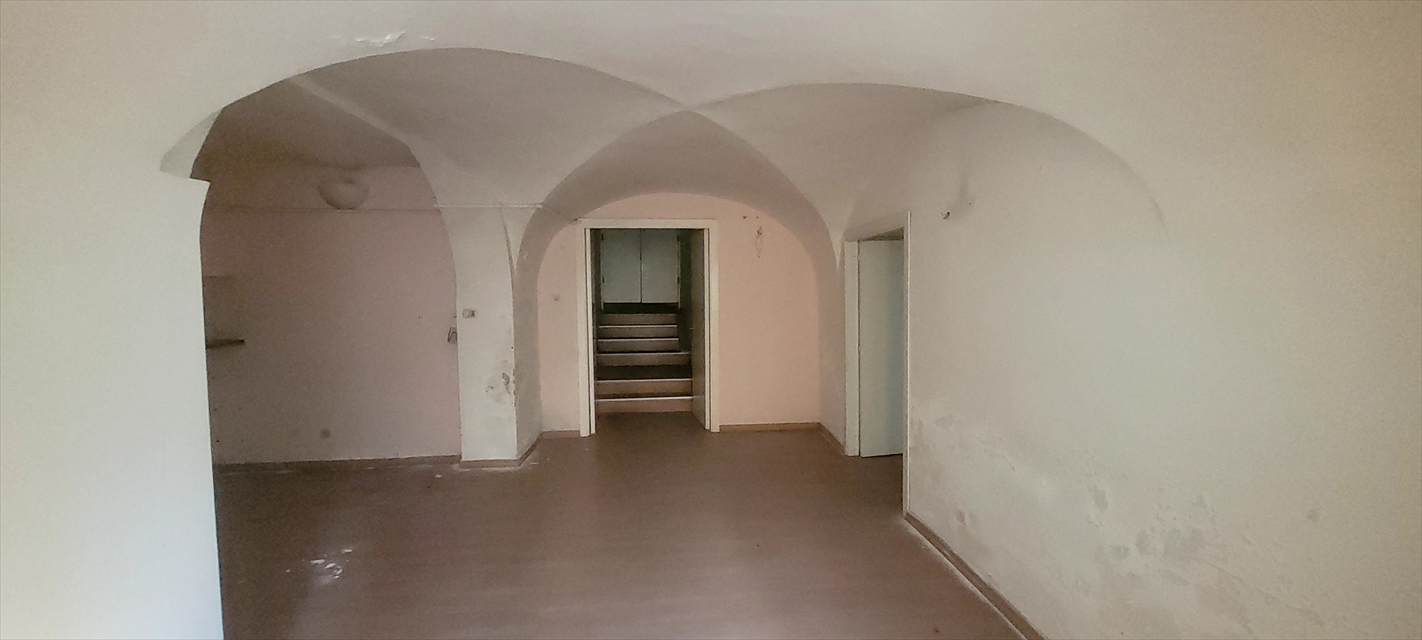 Locale commerciale in vendita in via francesco viaggi, Chieti