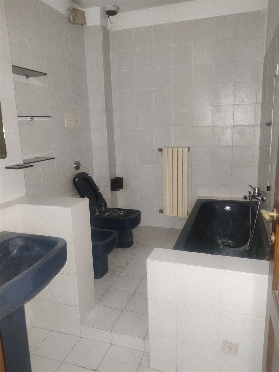 Casa indipendente con box in via isonzo pianella, Pianella