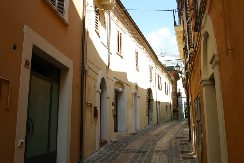 Appartamento da ristrutturare in via bianchini, Chieti