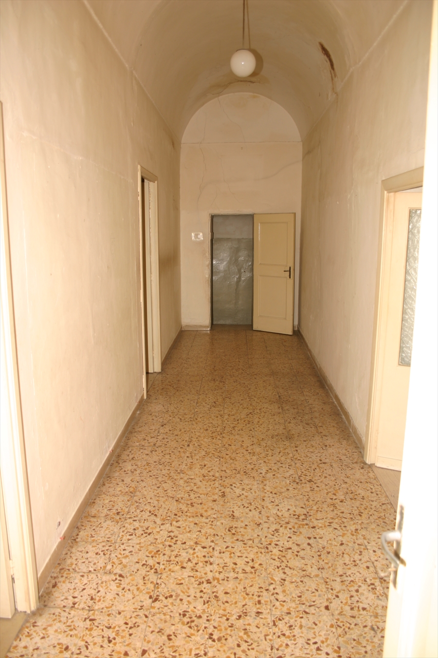 Appartamento da ristrutturare in via bianchini, Chieti